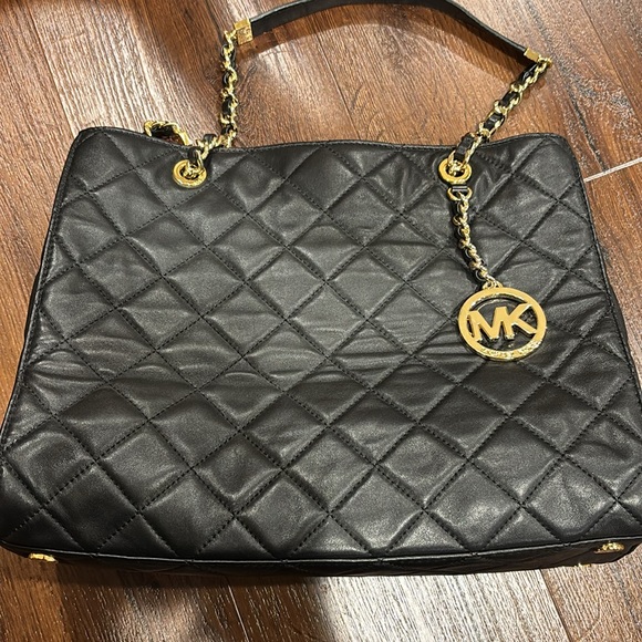 MICHAEL KORS TOTE BAG NEW NO TAGS - Picture 10 of 12